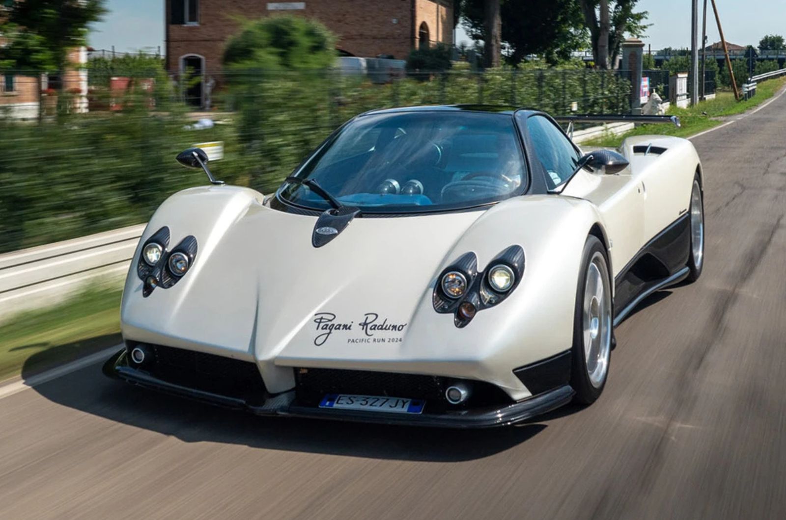 Pagani Zonda F