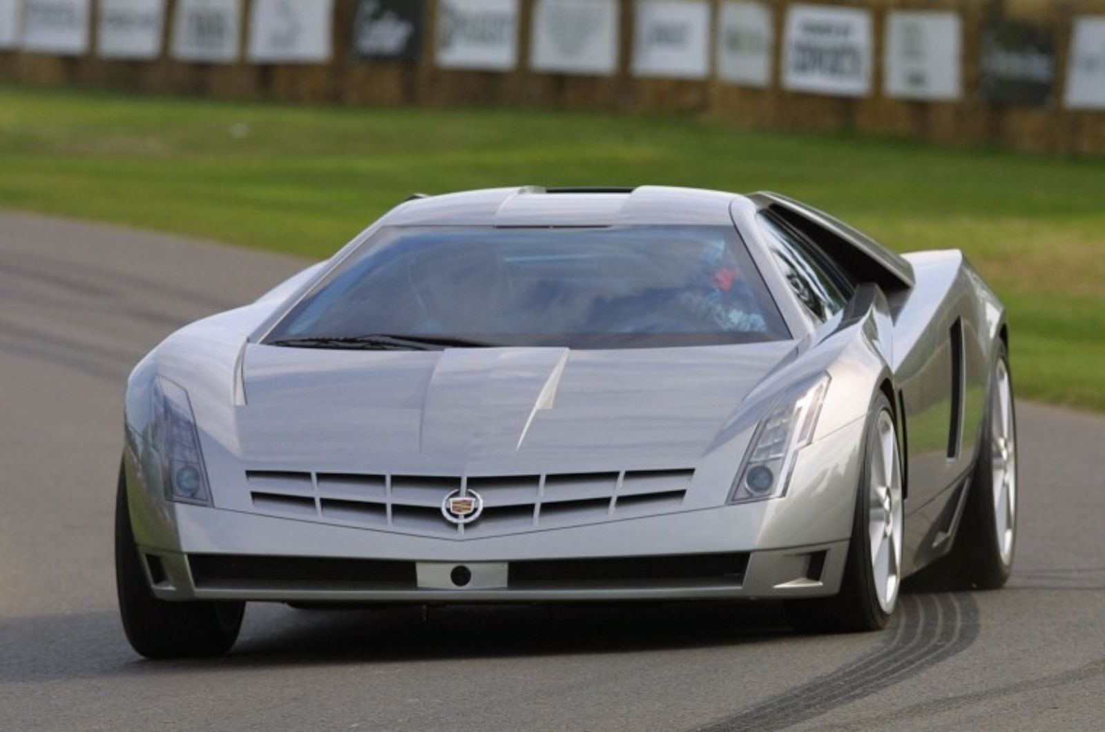 Cadillac Cien
