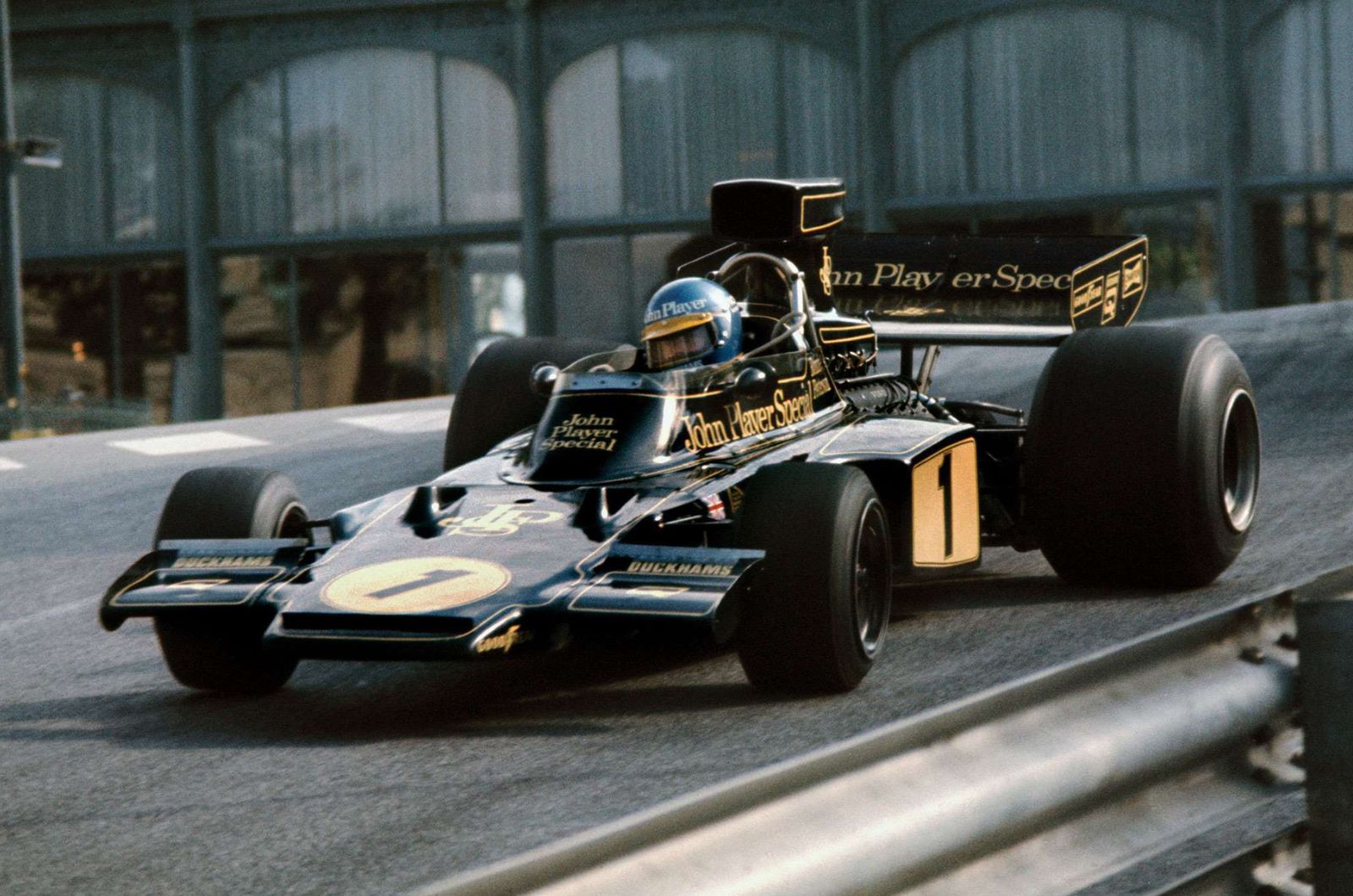 Lotus 72