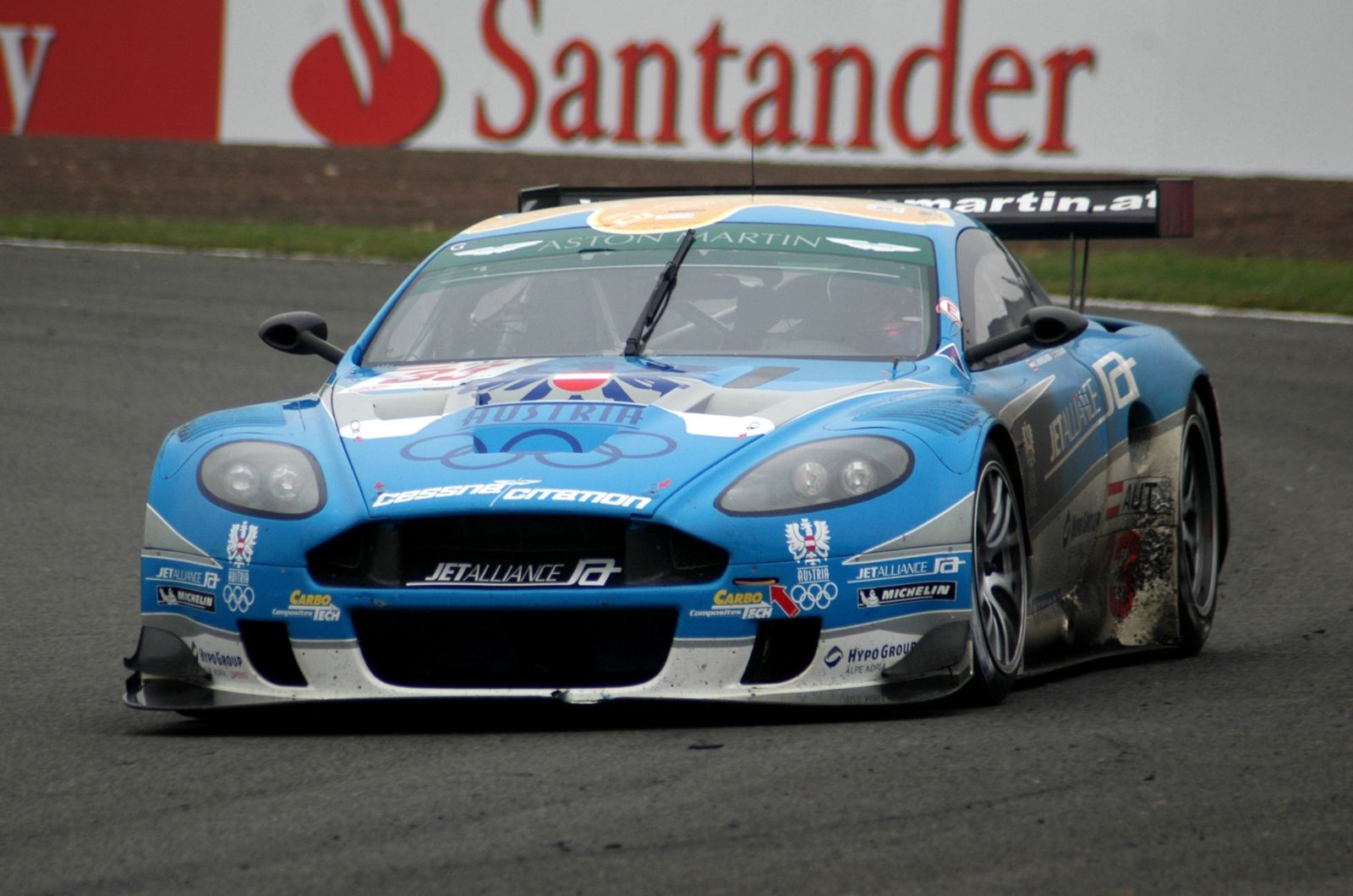 Aston Martin DBR9