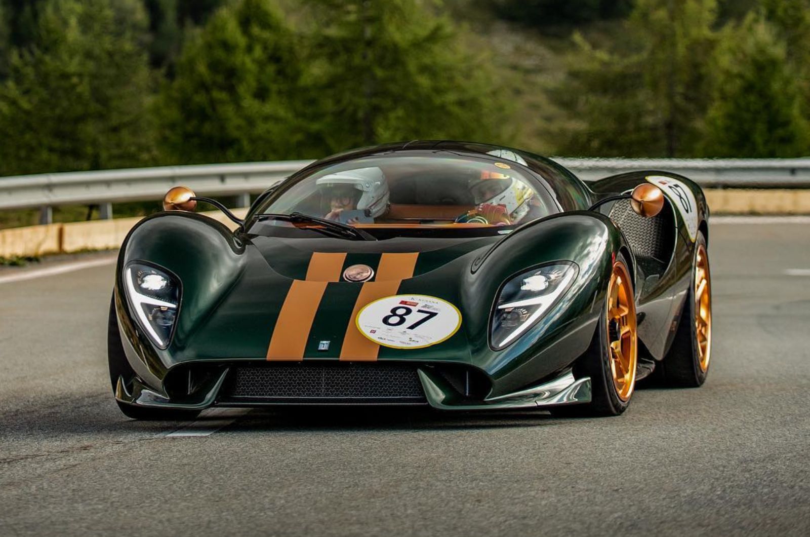 De Tomaso P72